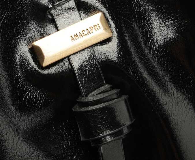 Cartera  Oval Grand  Anacapri  Negro  C5001619600001-4