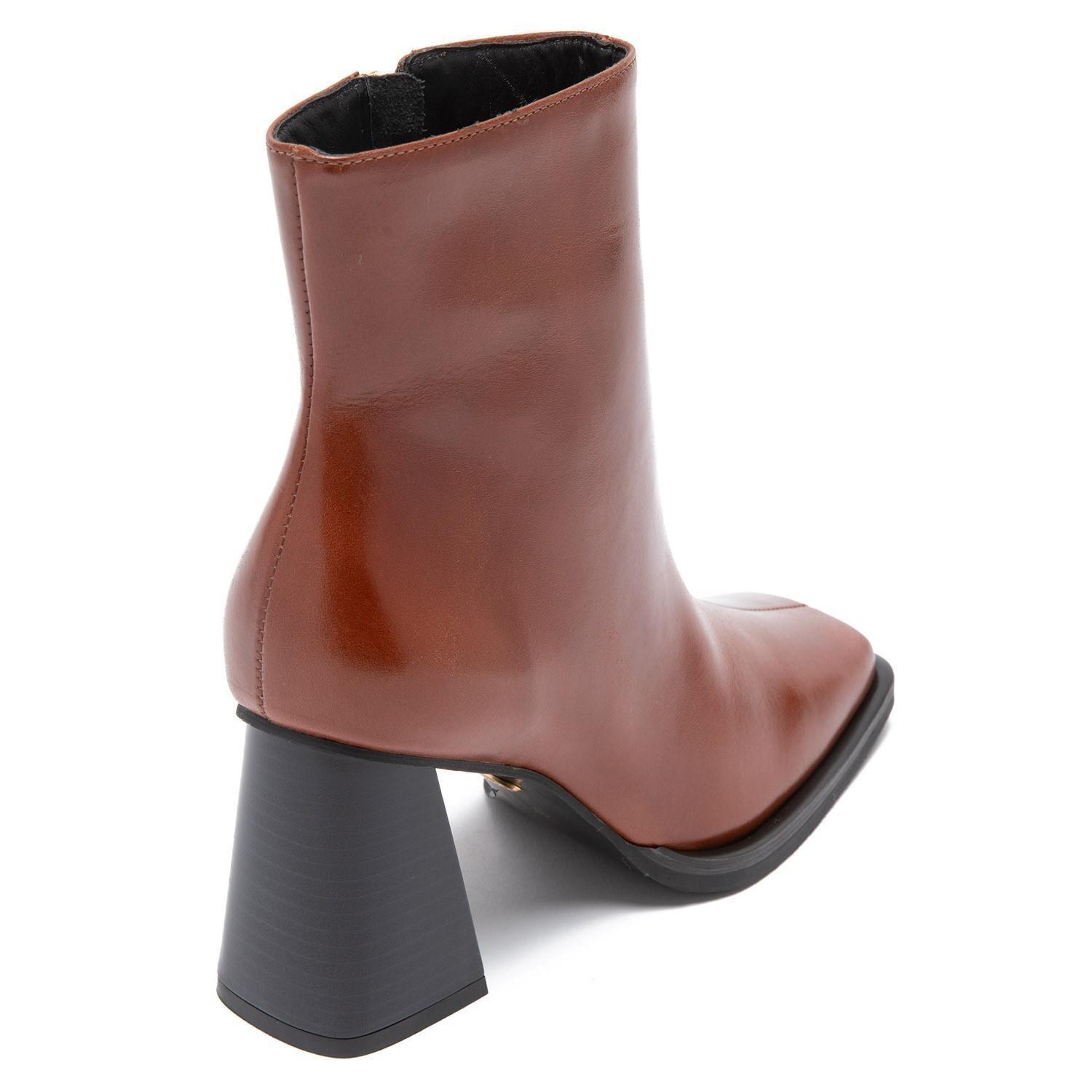 Botin  Francisca  Gacel  Tostado  0659221-4