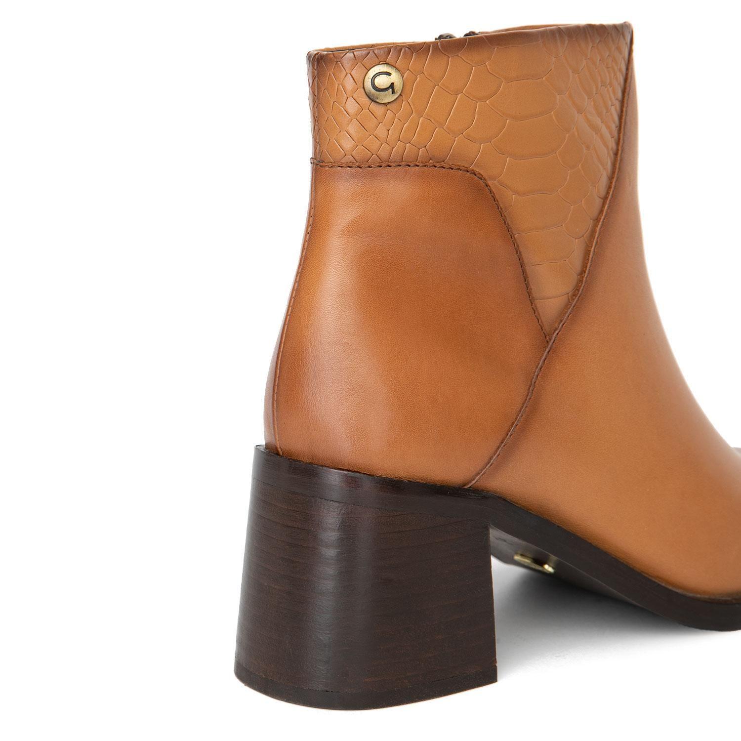 Botin  Becca  Gacel  Camel  0660710-3
