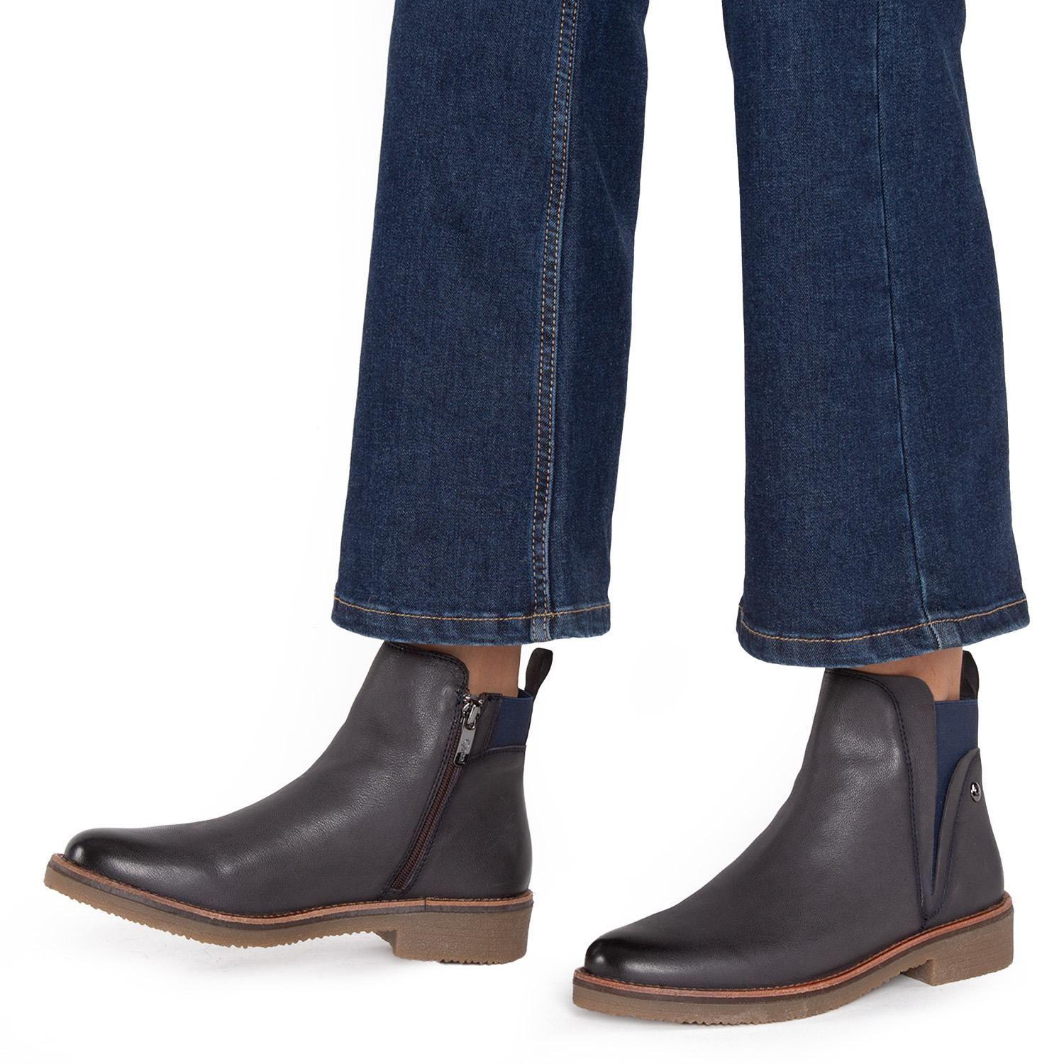 Botin  Nora  Gacel  Marino  0659334-1