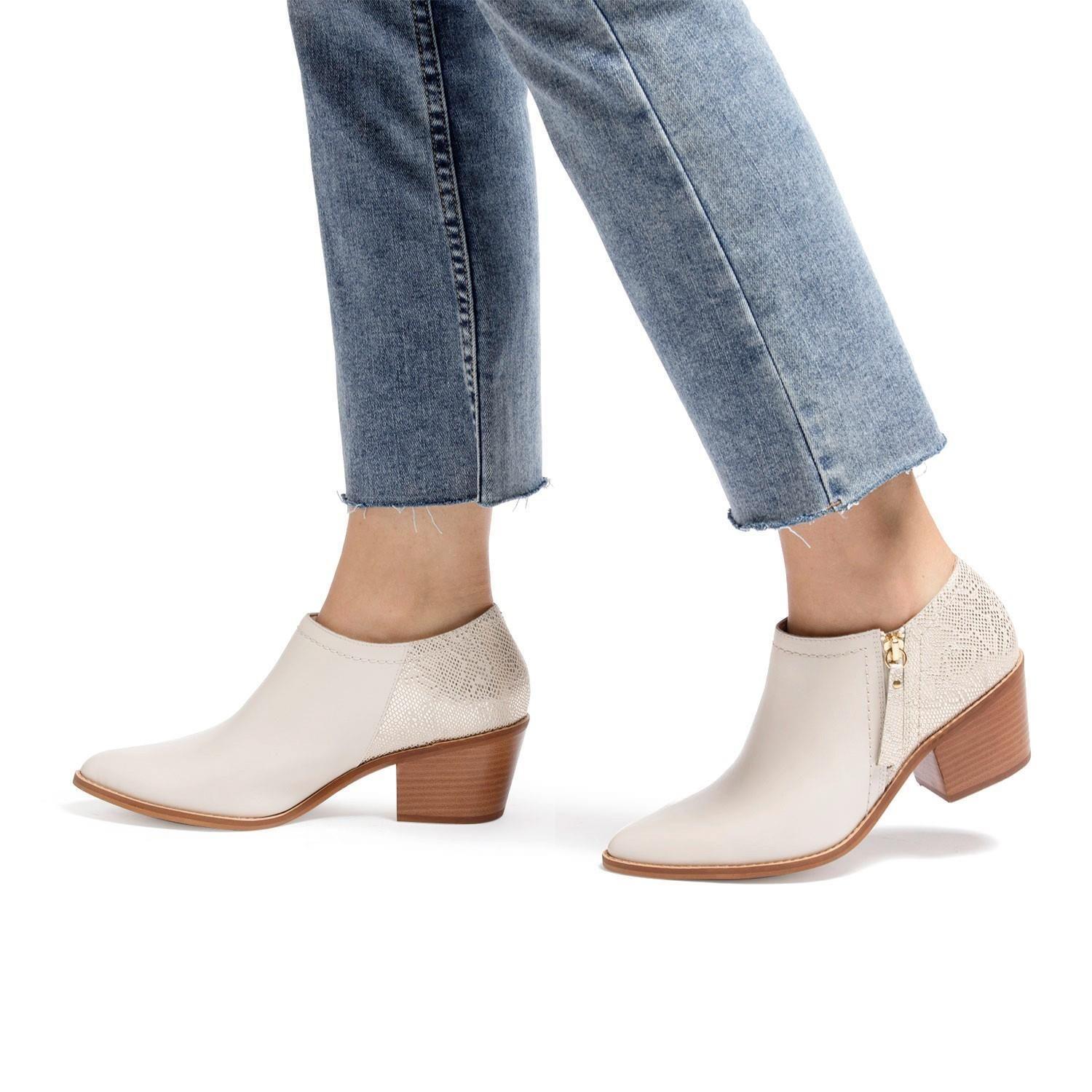 Bootie  Arizona  Gacel  Off White  0659142-1