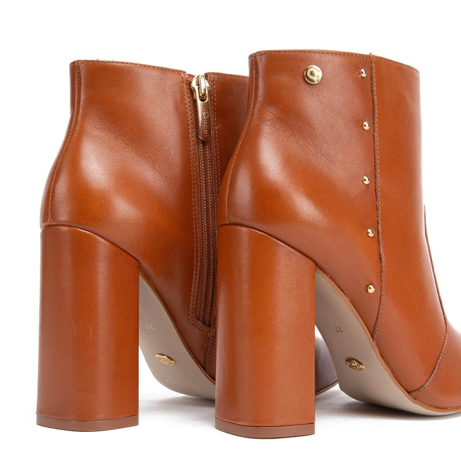 Botin de cuero mujer Gacel camel Pola-4
