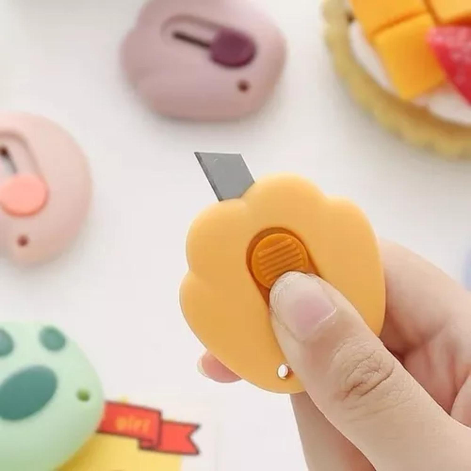 Corta Carton Cutter Patita De Gato Kawaii Cute Util Escolar-4