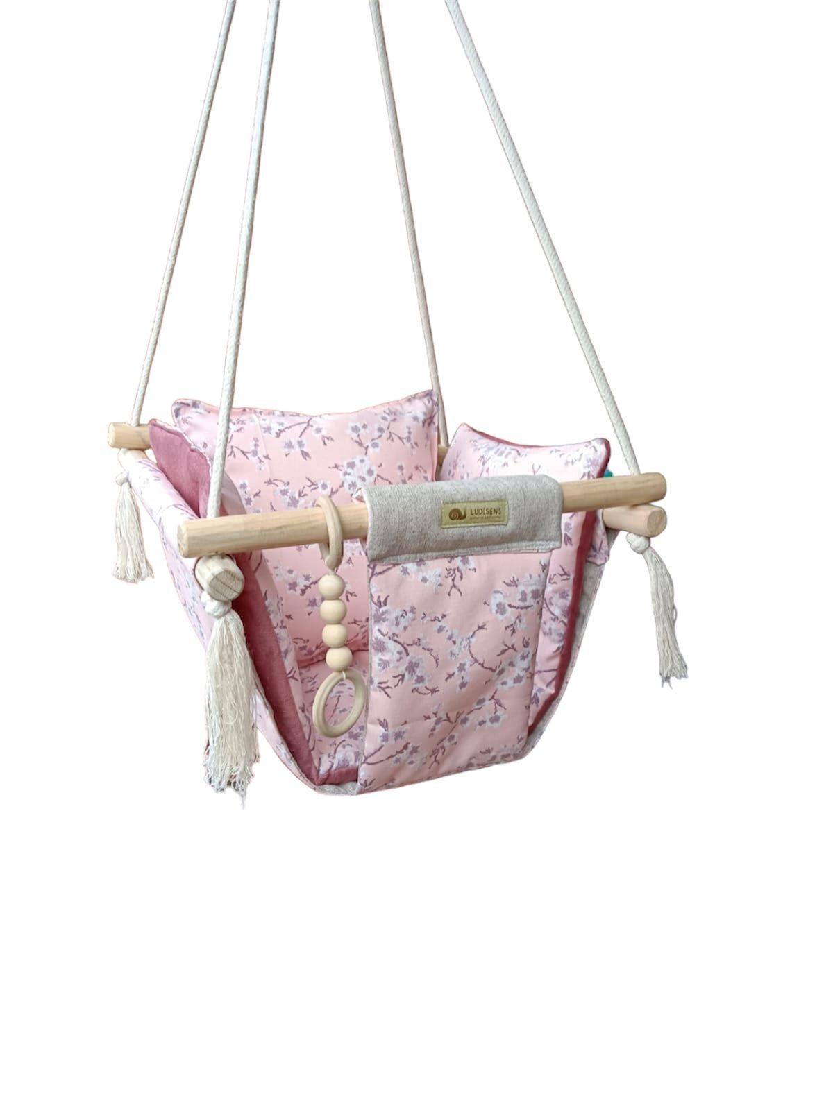 Columpio Ergonómico de Algodón, modelo Colcha Flor Rosa Felpa hasta 35 kilos-2