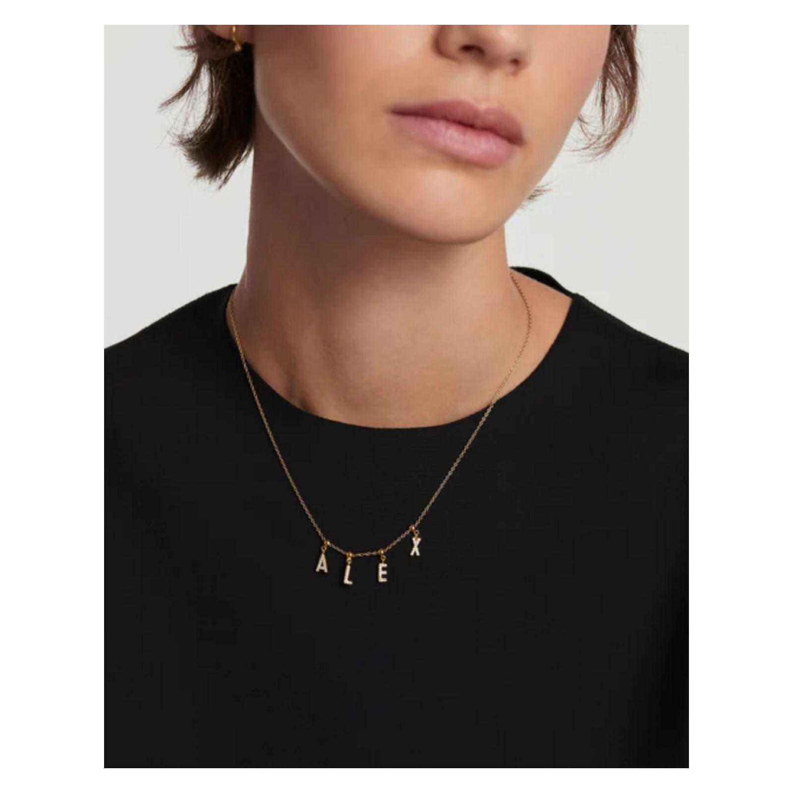 Dije PDPaola Ch01-074-U Dorado Mujer-2