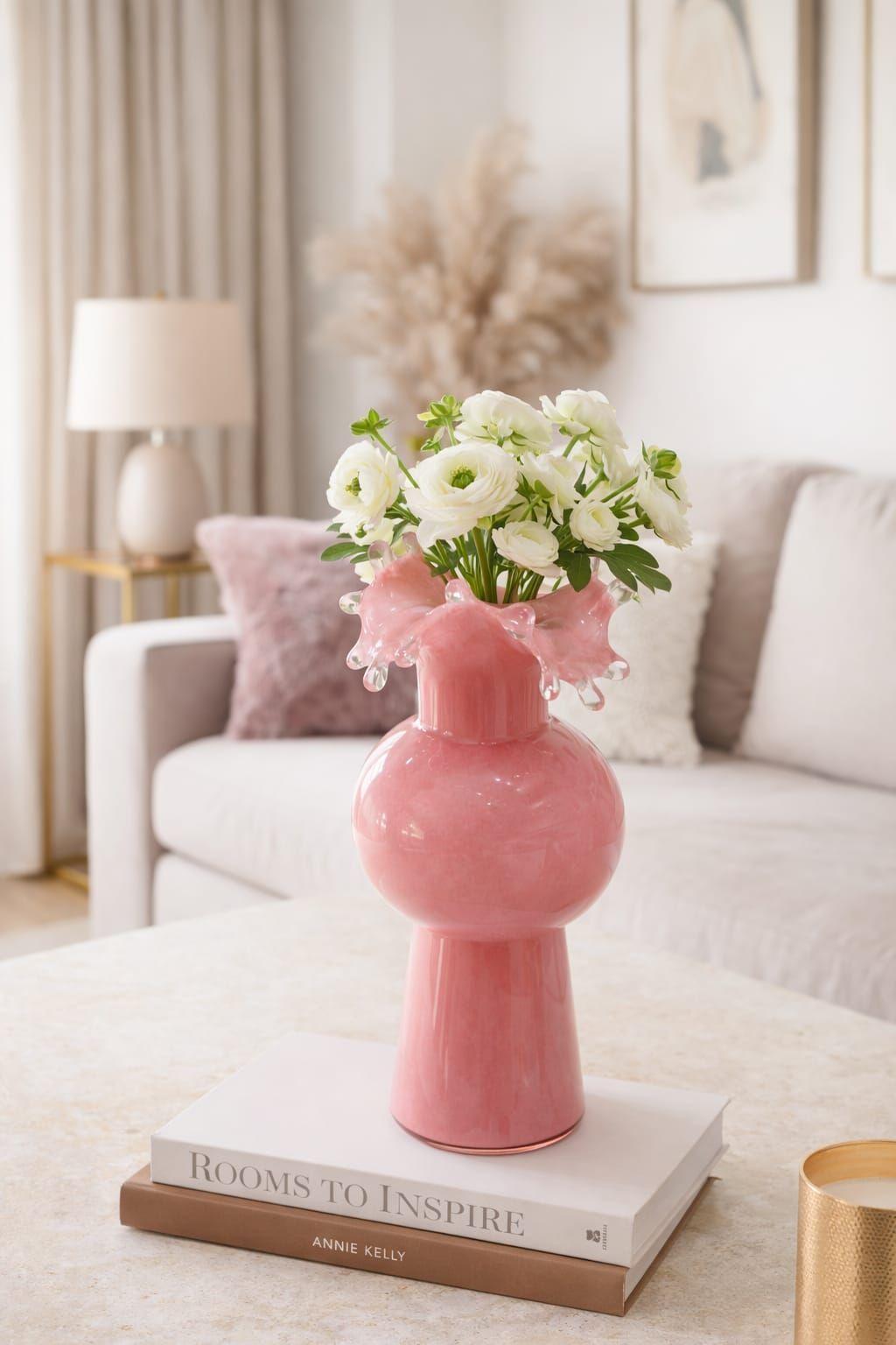 Florero de Vidrio Rosa con Boca Ondulada Artesanal 32 cm | Decoración Elegante -1