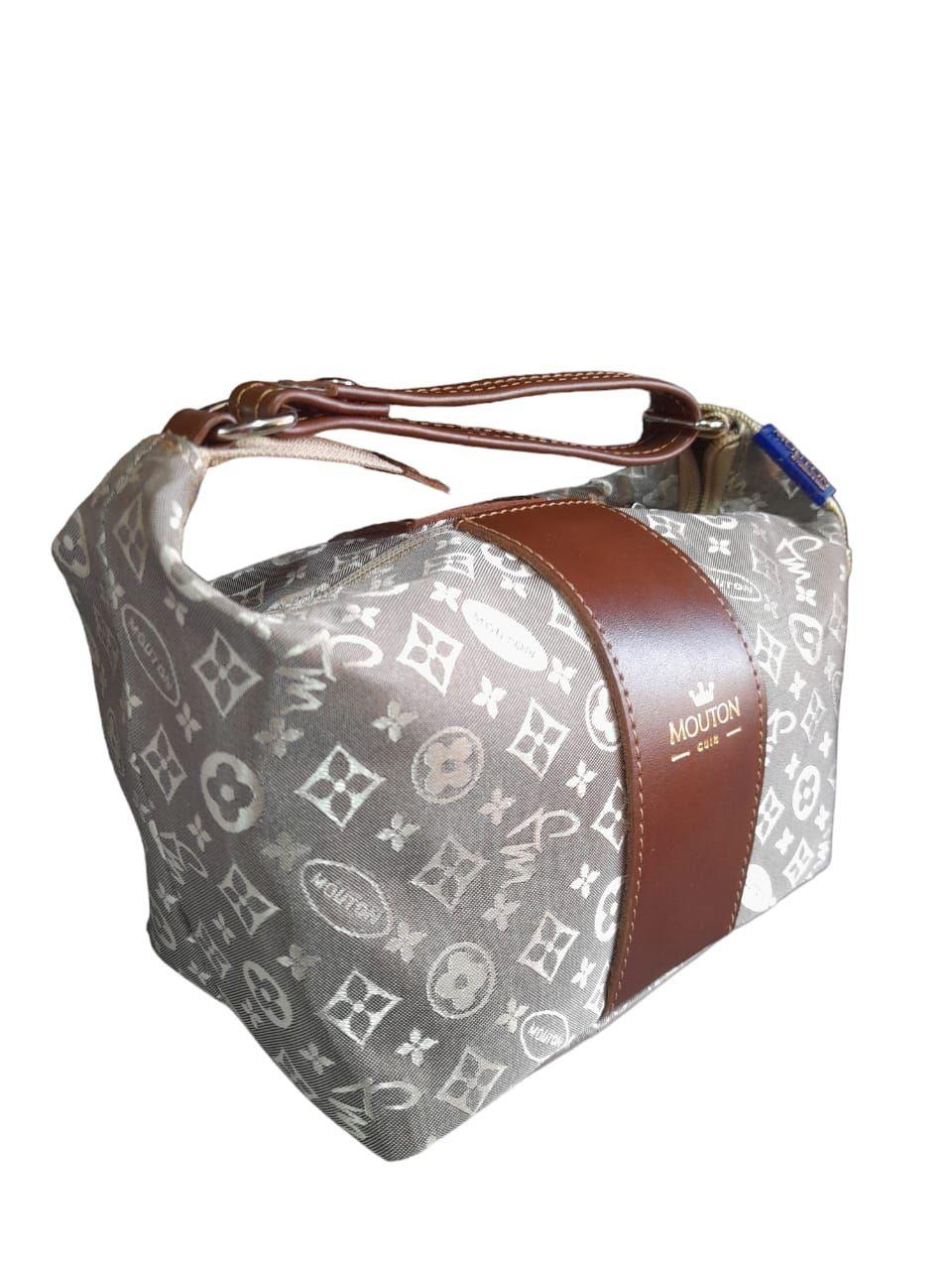 ESTUCHE NECESAIRE MOUTON WOMAN-1