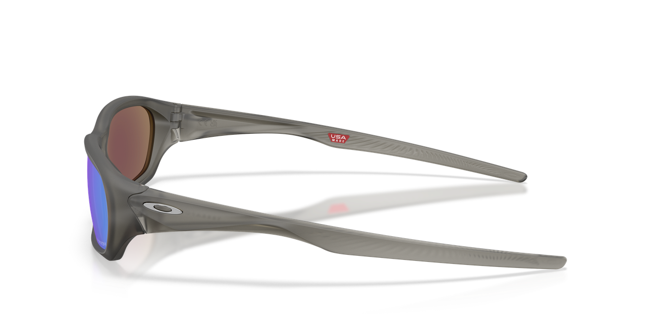 Anteojos De Sol Oakley 0OO9530 Terraforma Matte Grey Smoke Prizm Sapphire Unisex-2