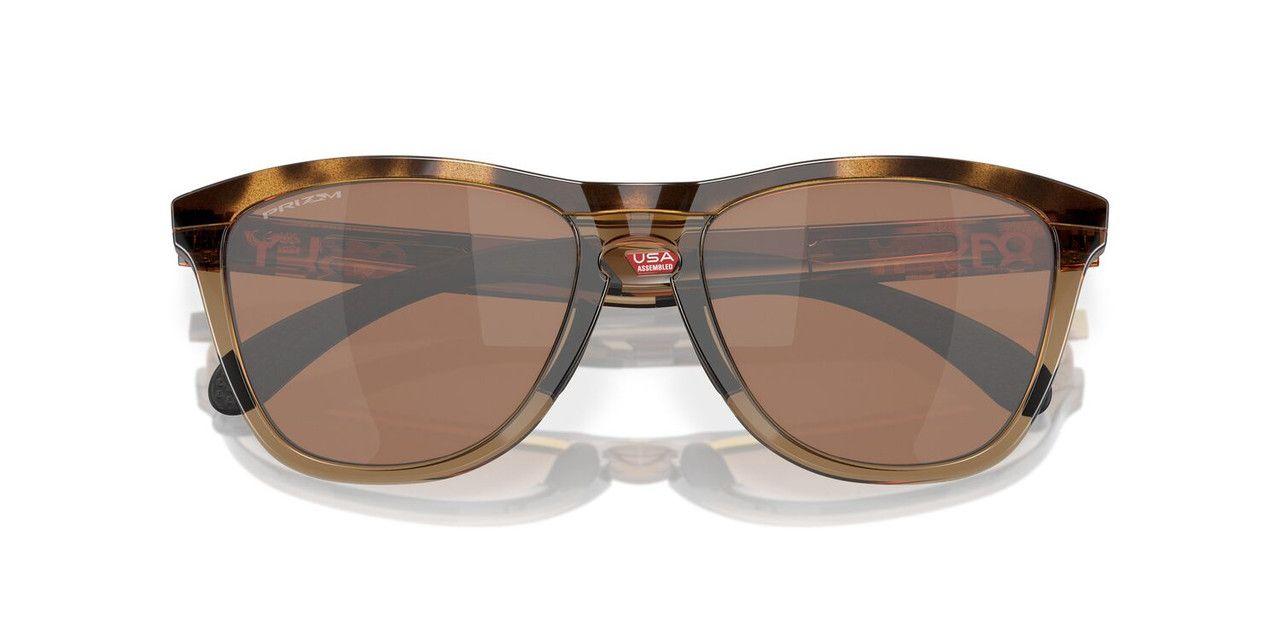 Lentes De Sol Oakley 0OO9284 Frogskins Range Café Hombre-4