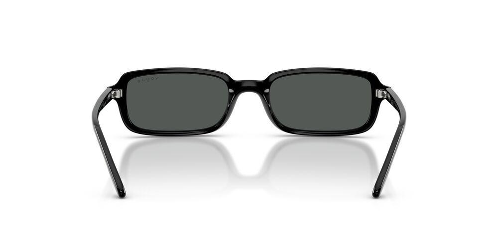 Anteojos De Sol Vogue VO5666S Black Dark Grey Negro Mujer-3