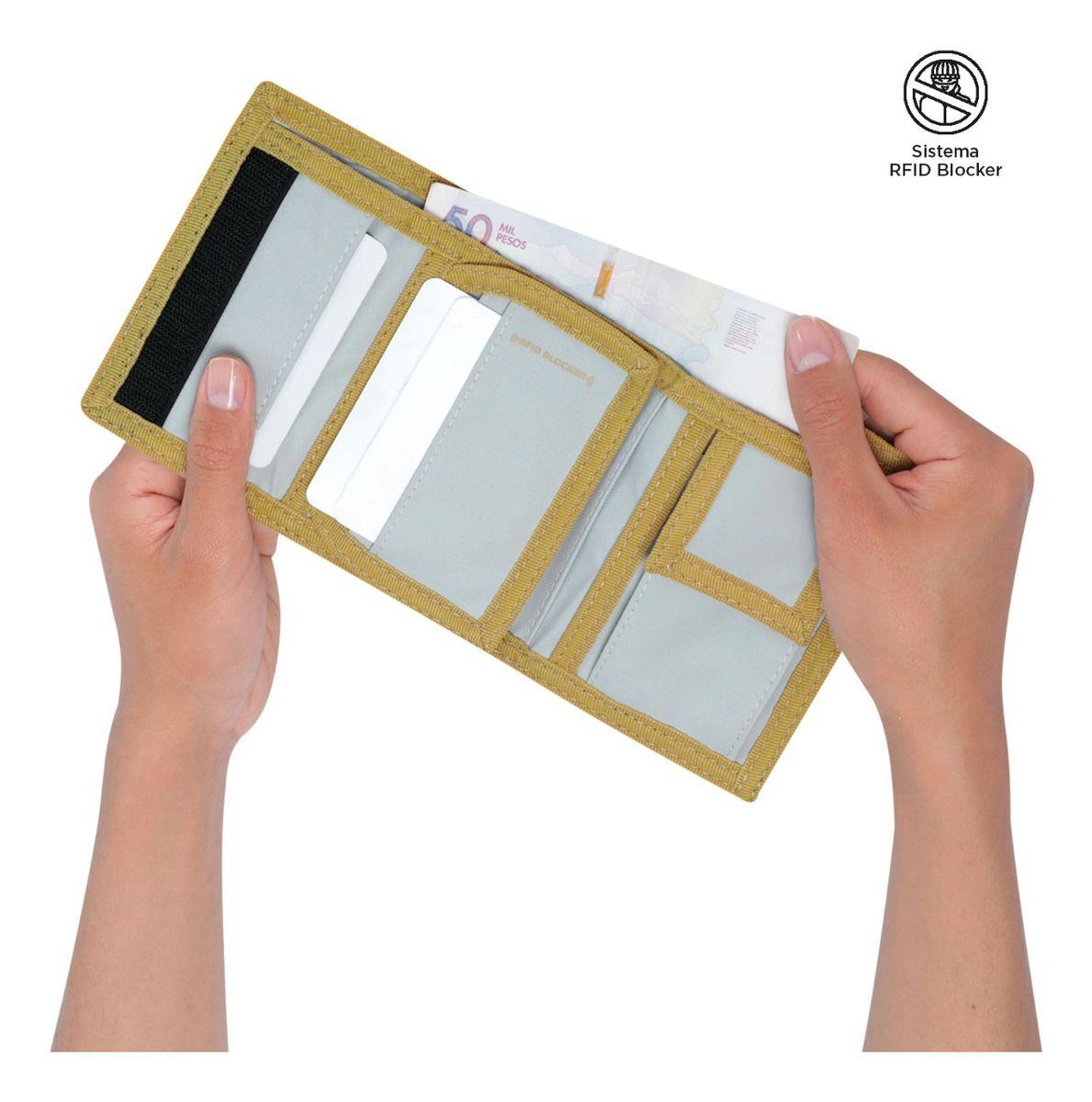 Totto Billetera y Tarjetero Rfid Blocker Juvenil Ind00413-2
