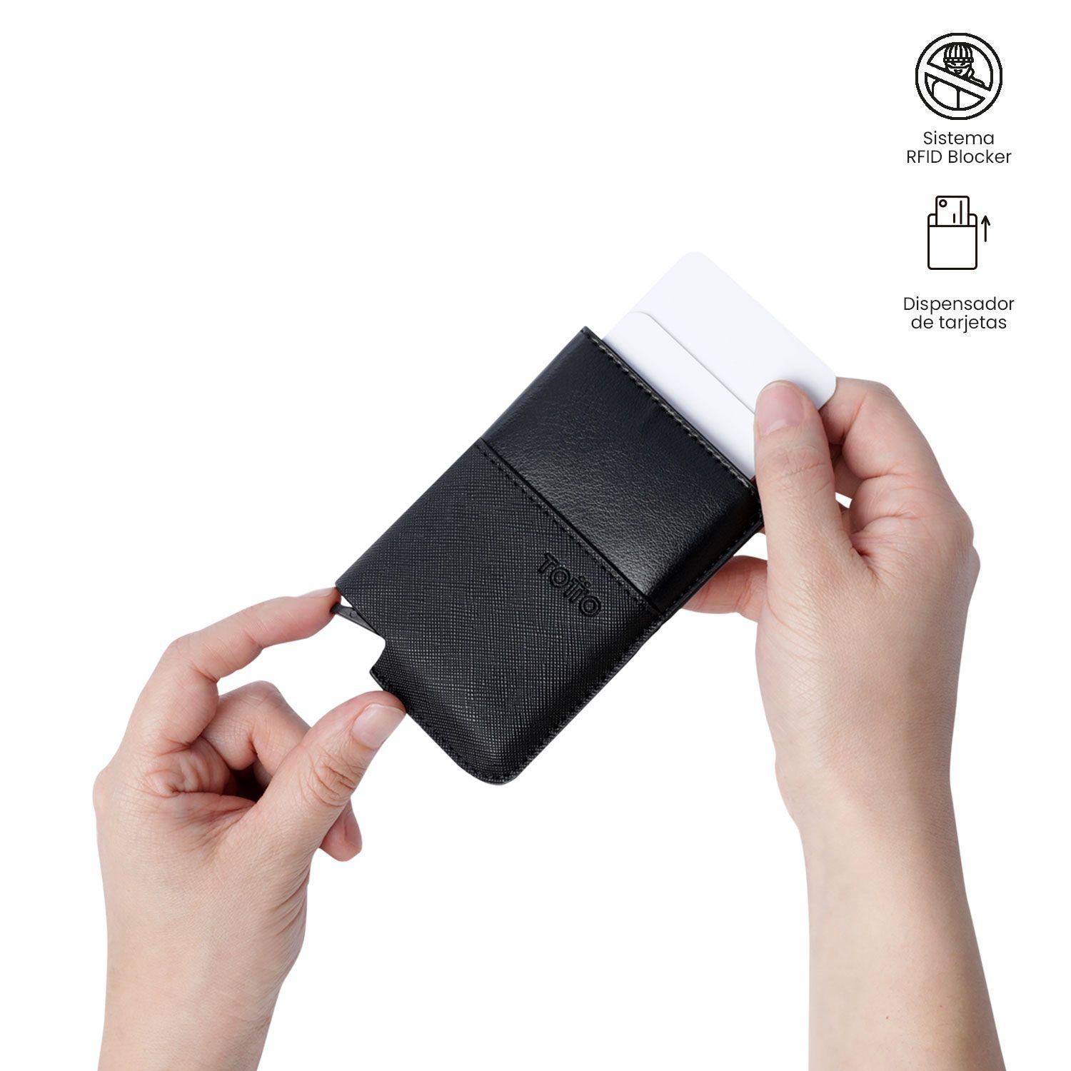 Porta Documentos Saffiano Tar con RFID Blocker Negro  Totto-2