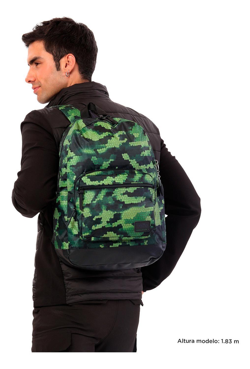 Mochila Hombre Totto Tocax Verde Eiha Lapis-1