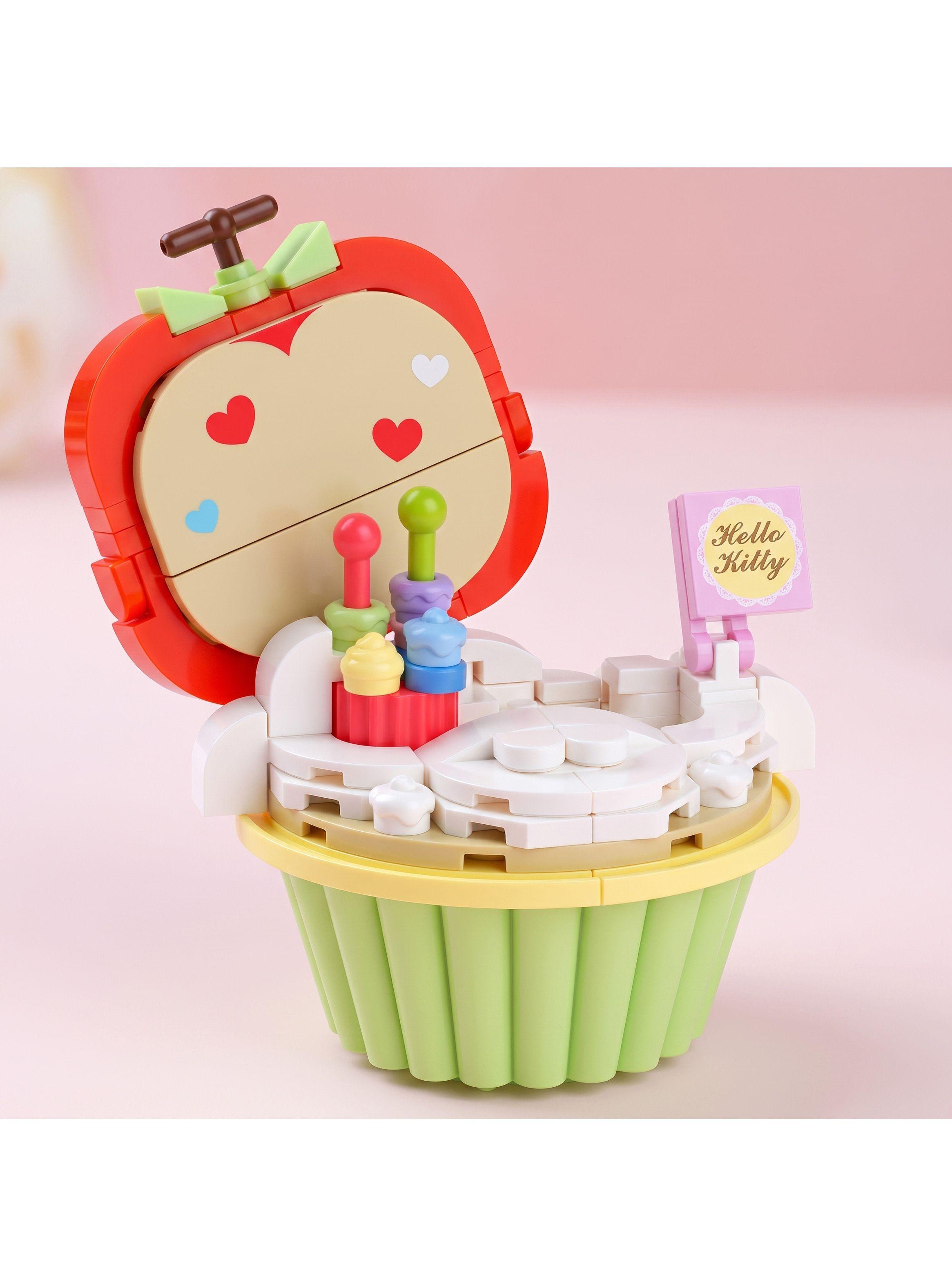Figura Armable Hello Kitty Apple Cupcake Sanrio-3