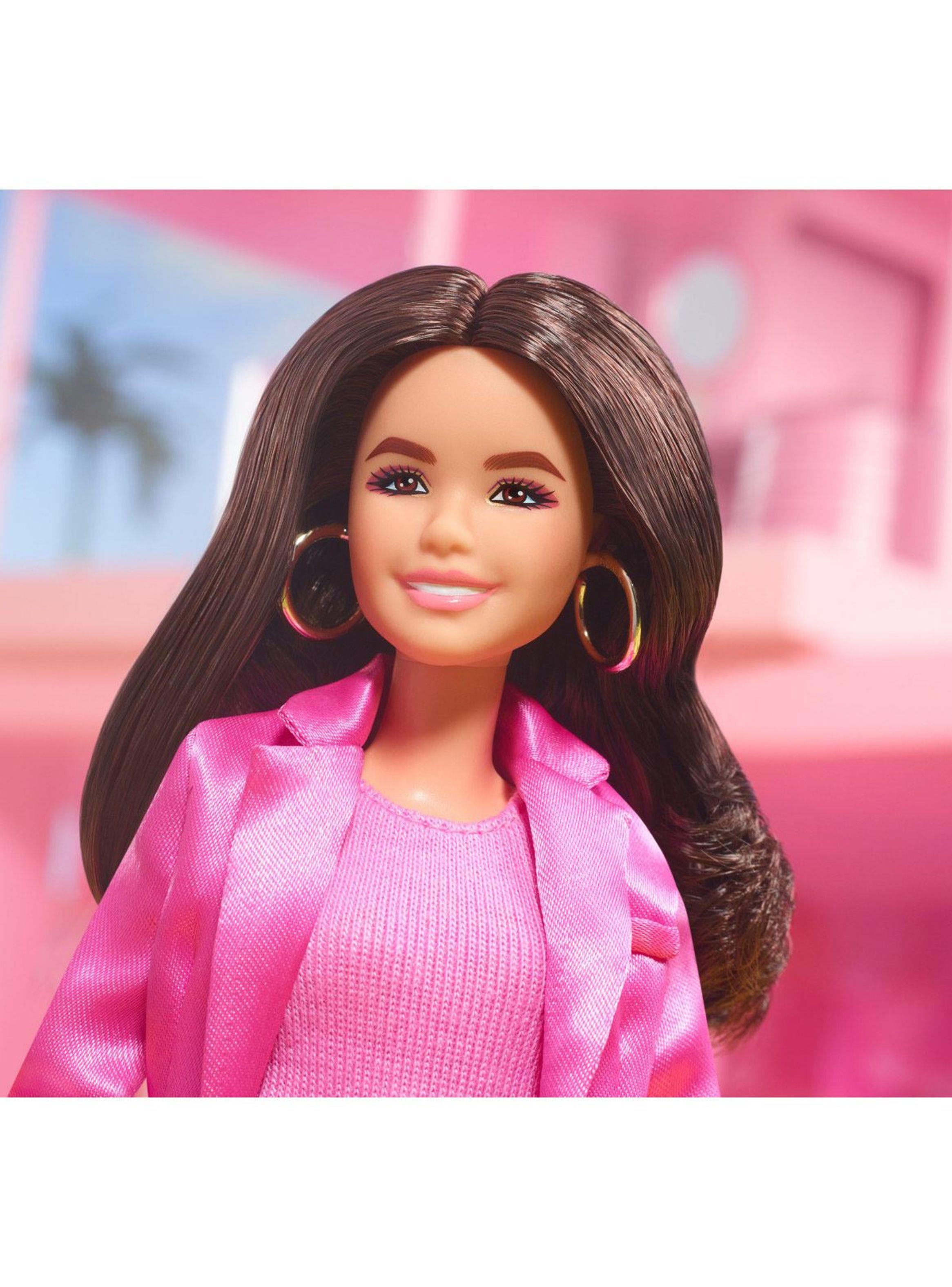 Muñeca Colección Barbie The Movie Gloria Atuendo Rosa de Mattel-4