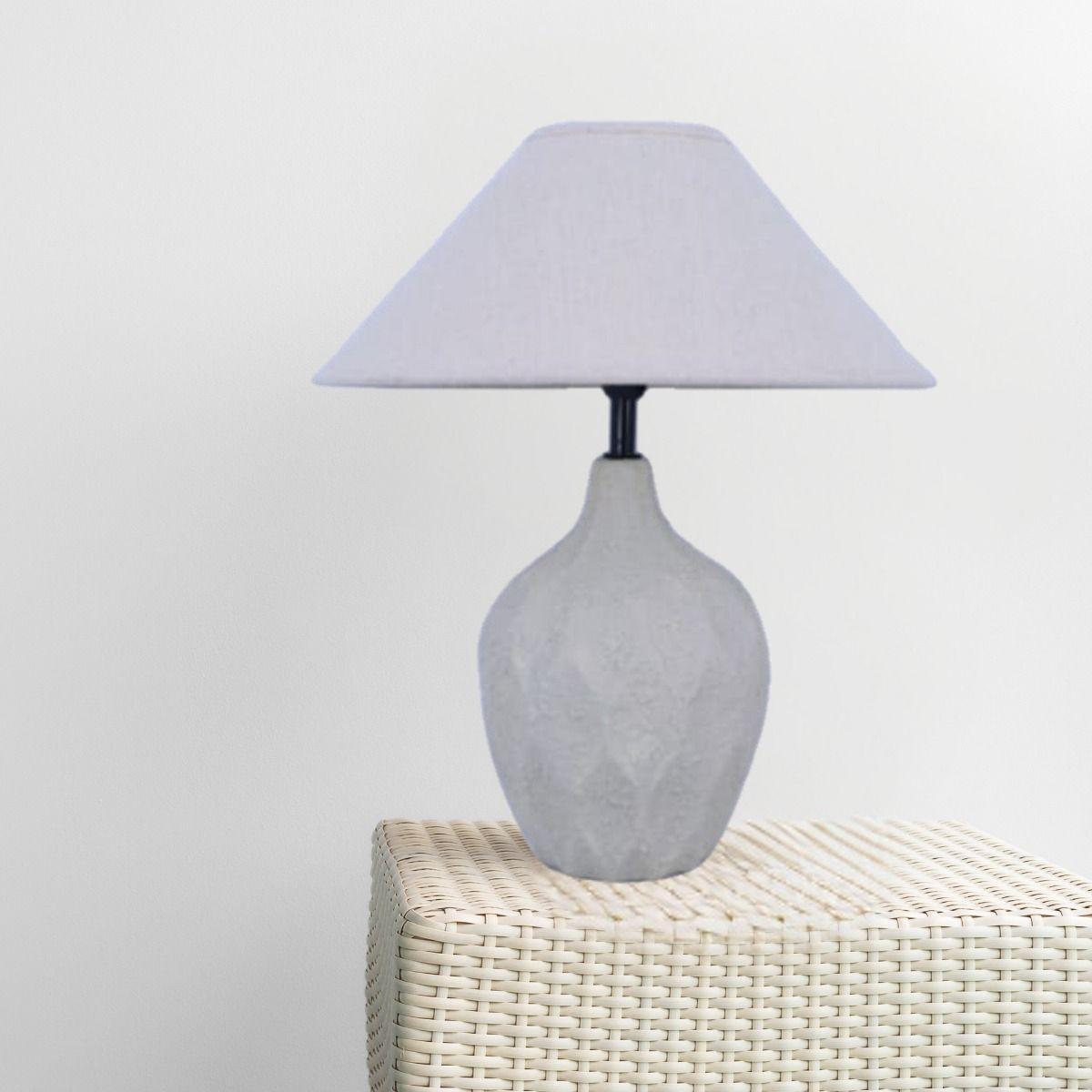 Lámpara Mesa Base Texturizada Pantalla Beige Decorativa Jhn-3