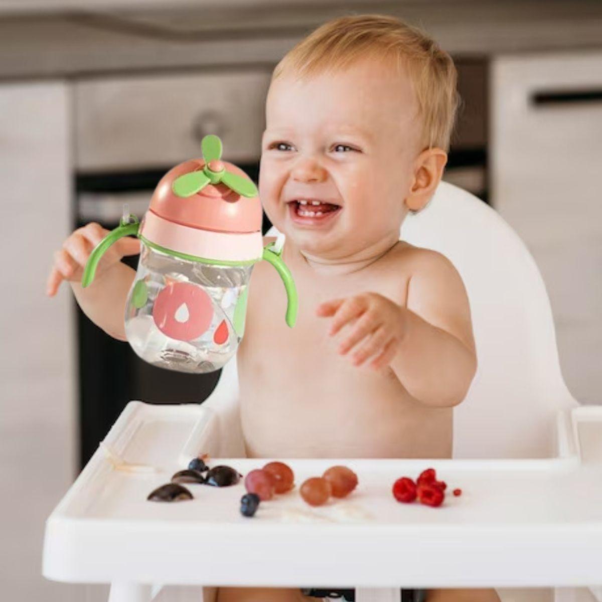 SET 2 VASOS CON ASA PAJITA DISEÑO DE AVION ANTIDERRAME LAU-8