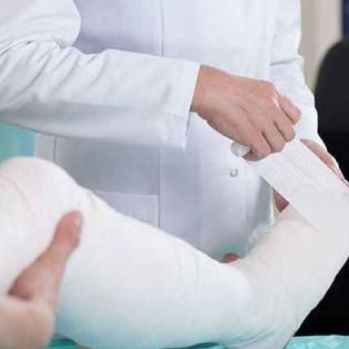 VENDA TUBULAR 7,5CM ELASTICA MEDICA COMPRESION LAU-6