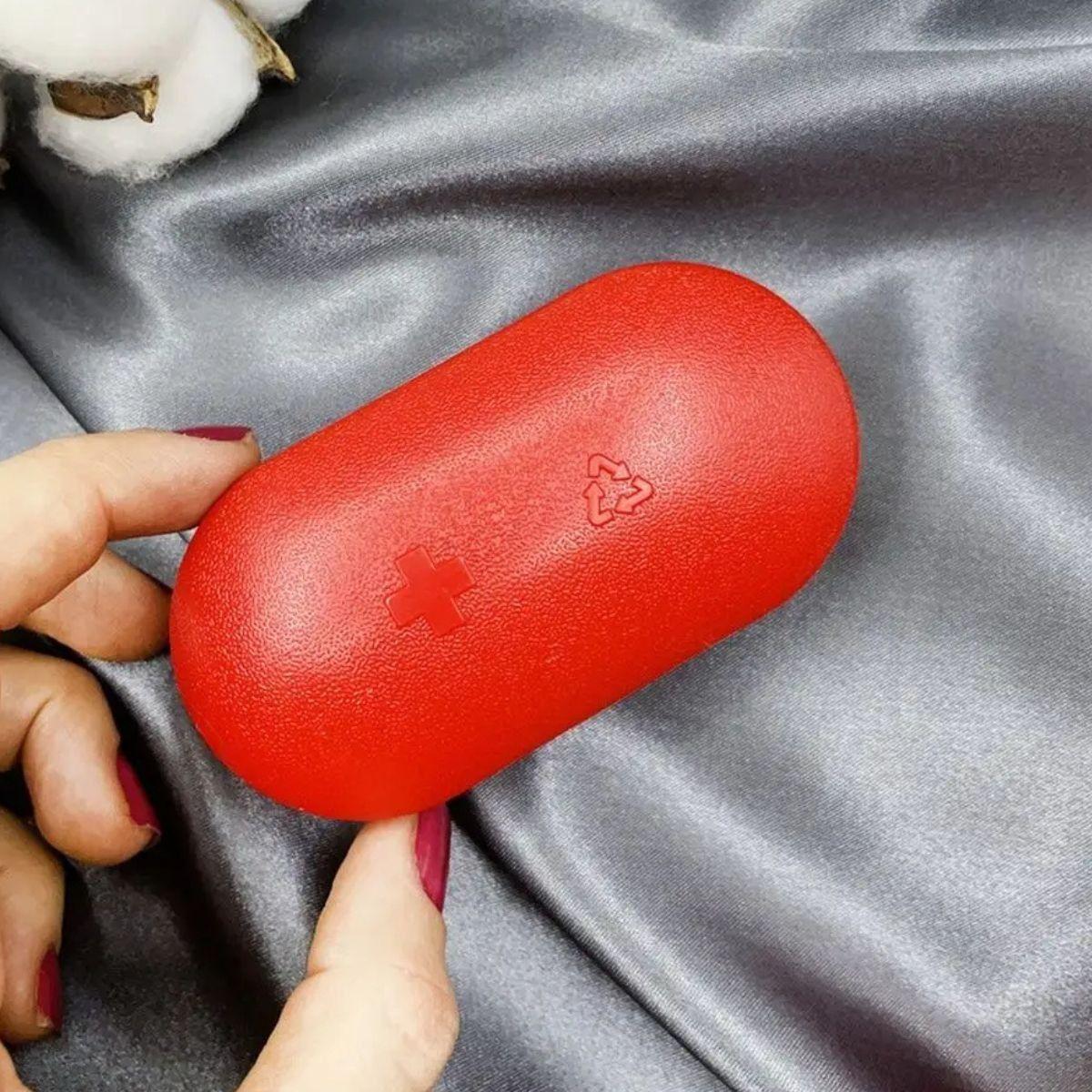 SET 4 PASTILLERO ROJO 6 COMPARTIMIENTOS PORTATIL LAU-2