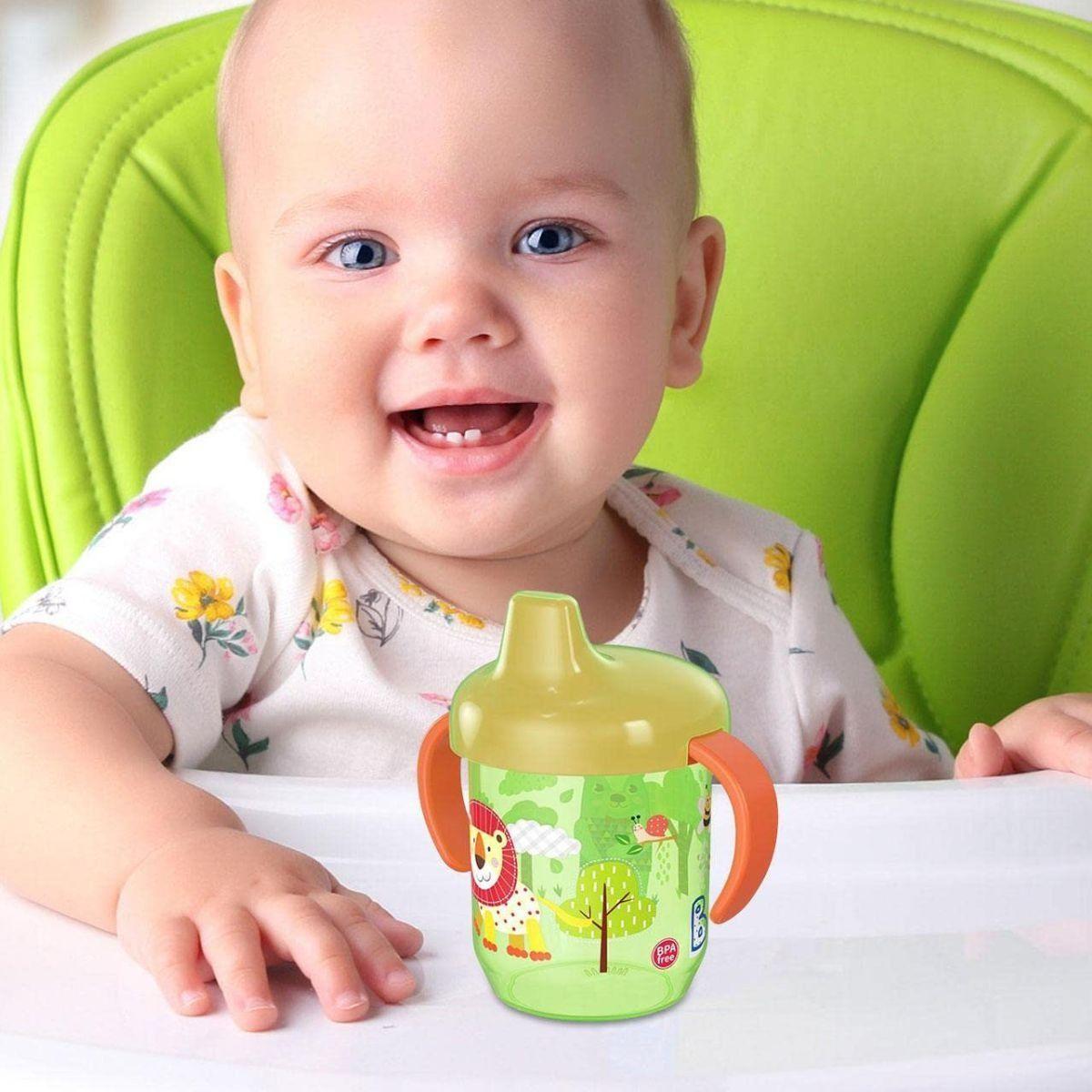 SET 4 VASOS CON PICO PAJILLA PARA NIÑOS PEQUEÑOS LAU-1