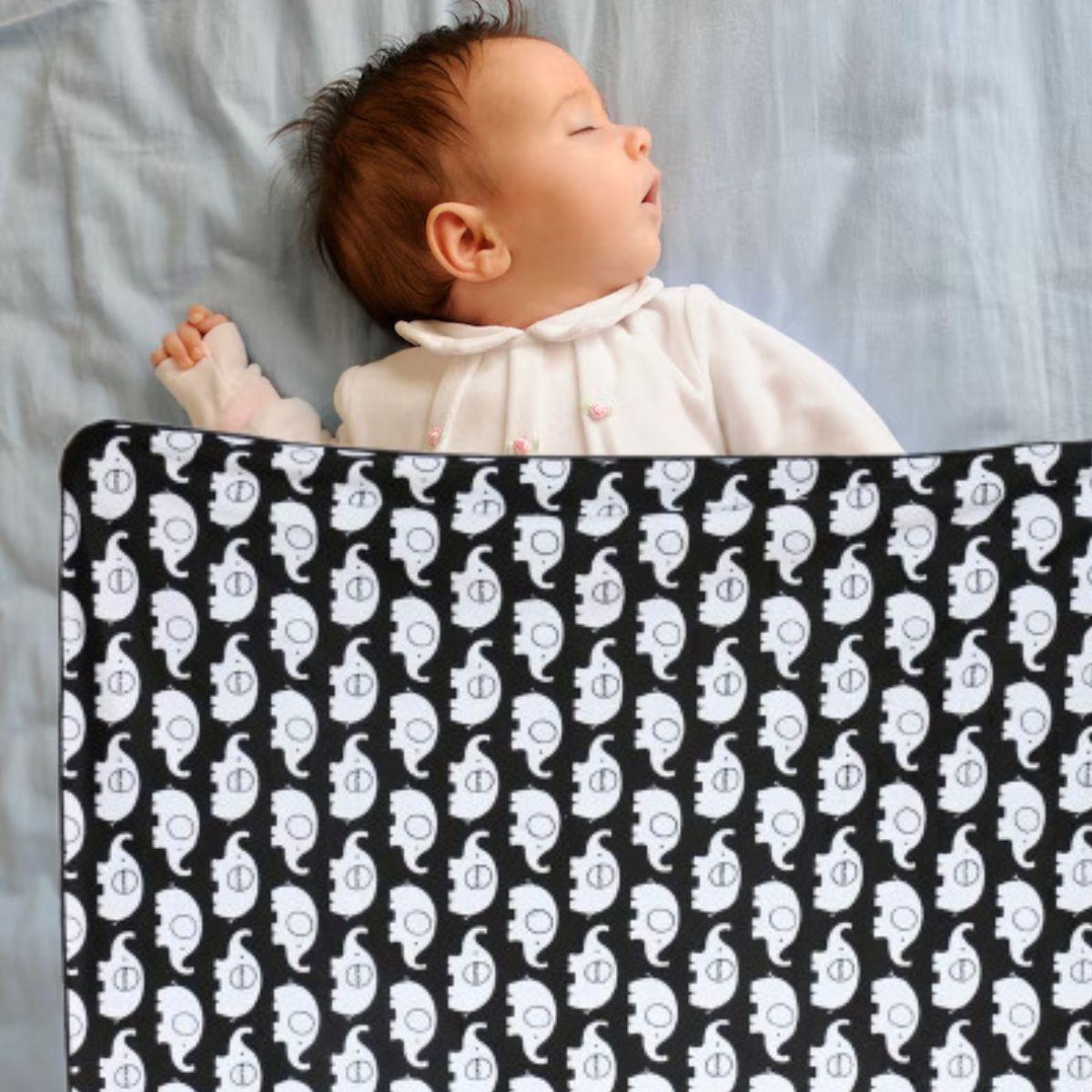 MANTA DE APEGO DOBLE CAPA PARA BEBES CUNA UNISEX SUAVE LAU-1