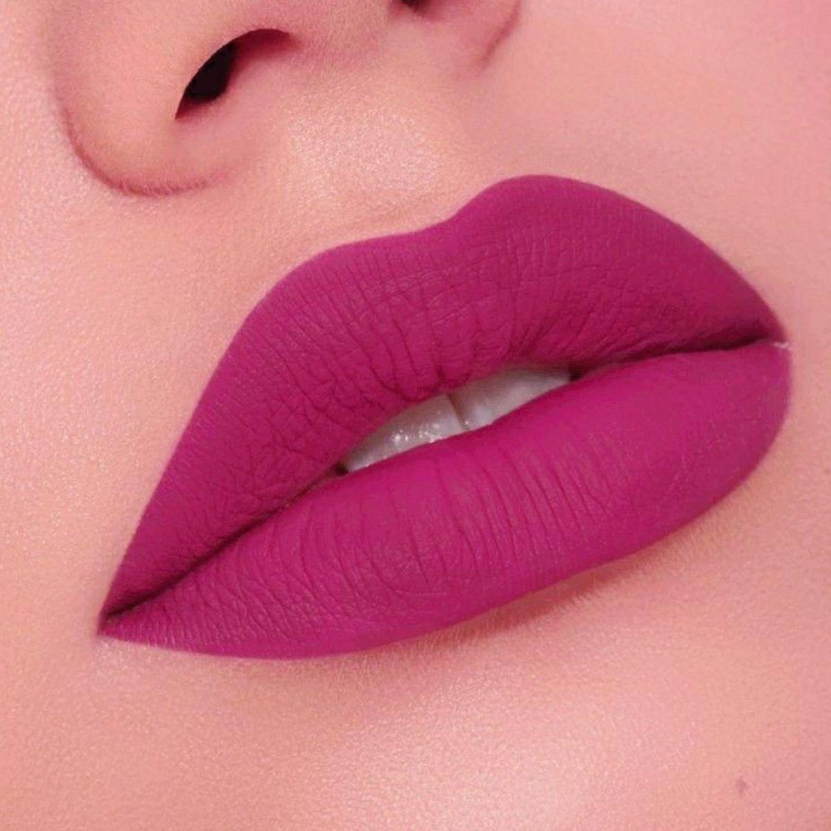 PAQ 24 LABIALES EN BARRA EFECTO MATE 12 TONOS SURTIDO LAU-3