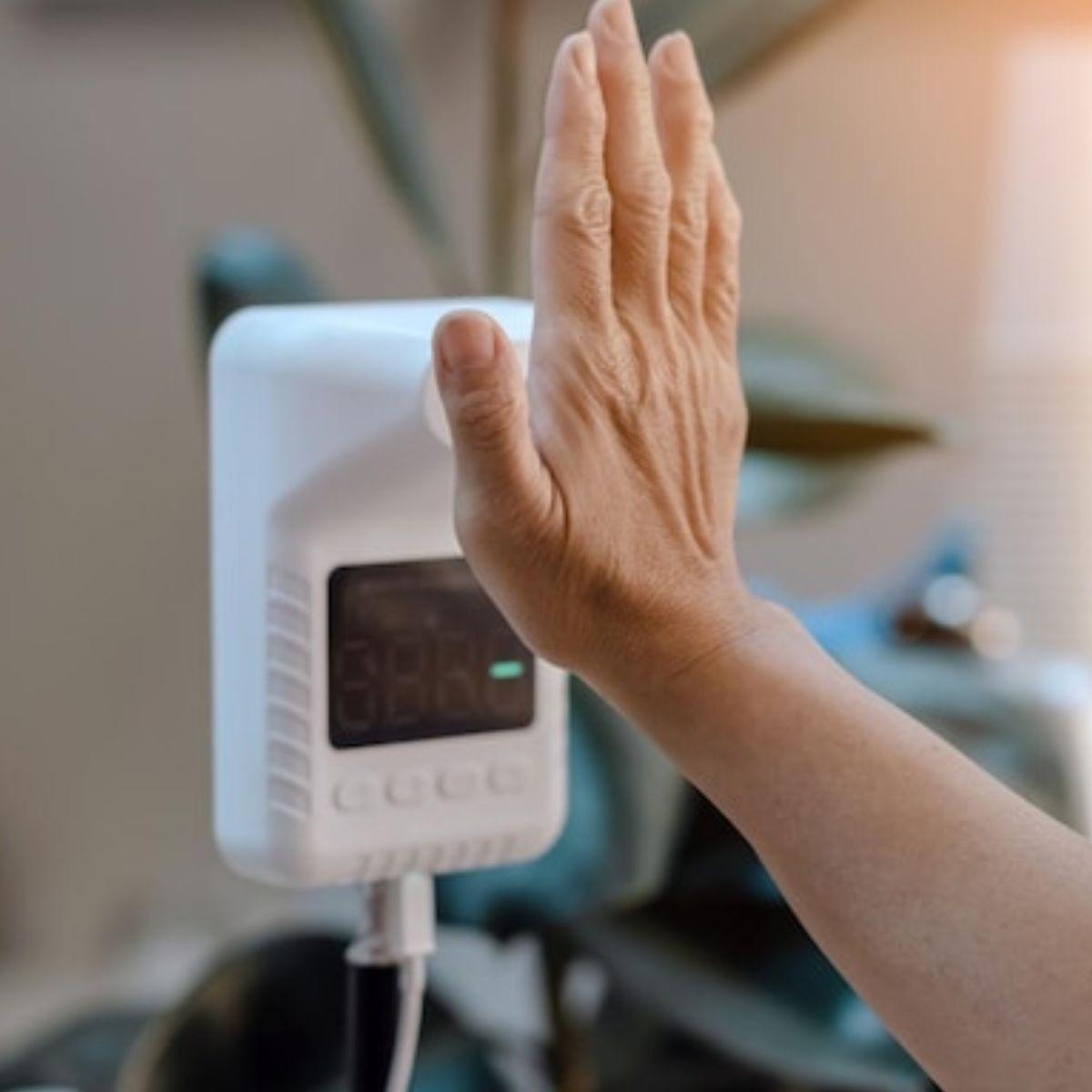 TERMOMETRO INFRARROJO DE PARED SIN CONTACTO MODERNO LAU-3