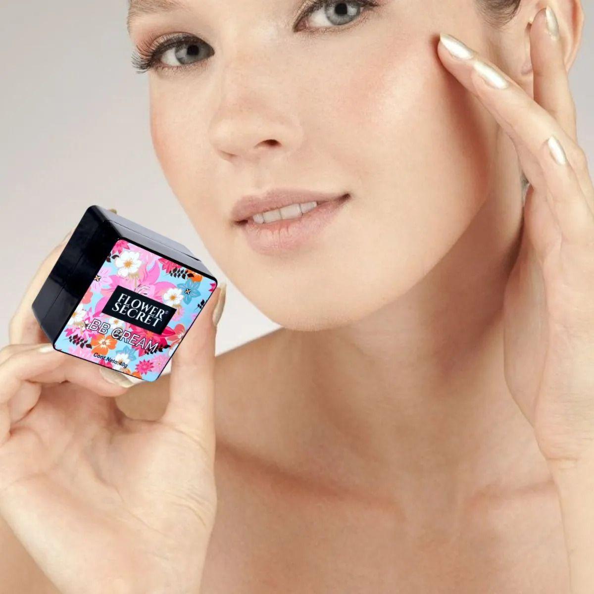 BASE DE MAQUILLAJE BB CREAM CON APLICADOR BELLEZA LAU -2