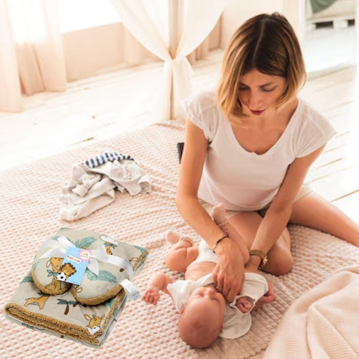 SET MANTA POLAR PARA BEBE+ COJIN PARA CUELLO BEBE LAU-9