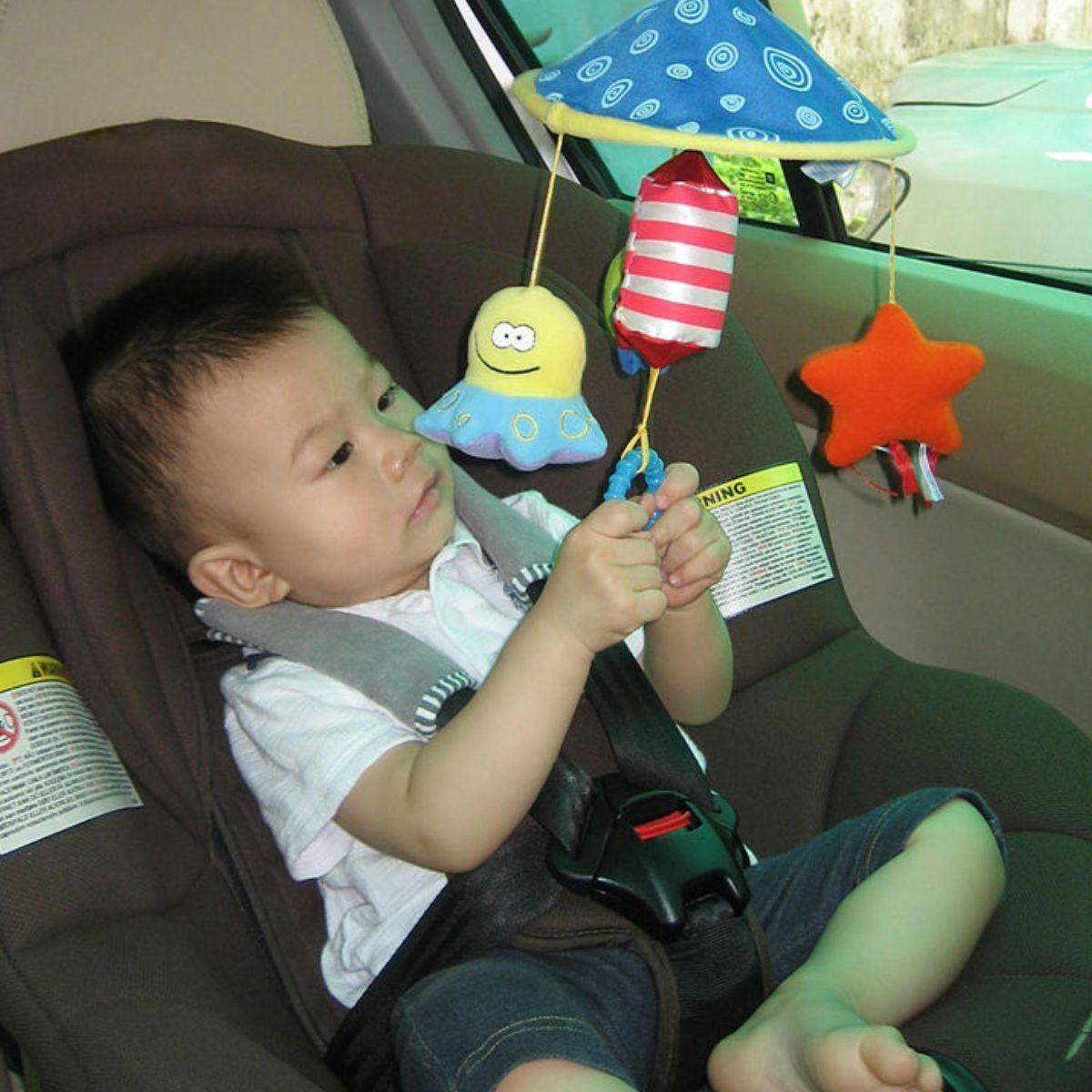 SONAJERO MUSICAL JUGUETE COLGANTE CARRUSEL GIRA BEBE LAU-1