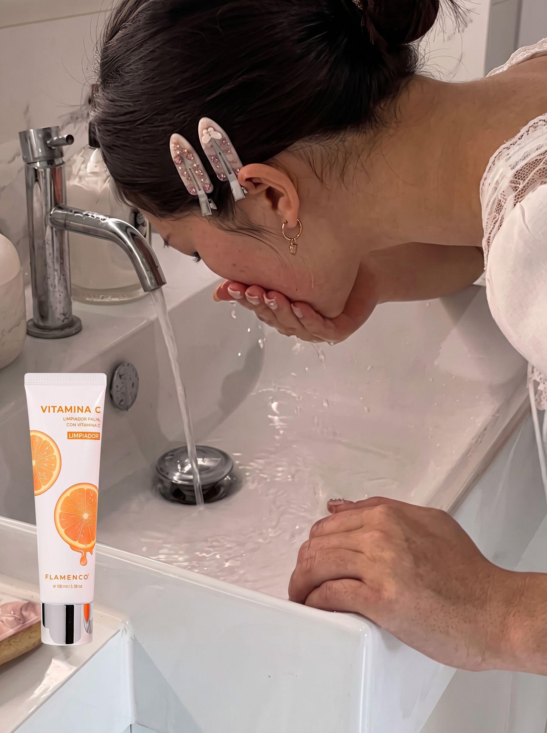 SET 2 LIMPIADOR FACIAL CON VITAMINA C ILUMINA BELLEZA LAU-2