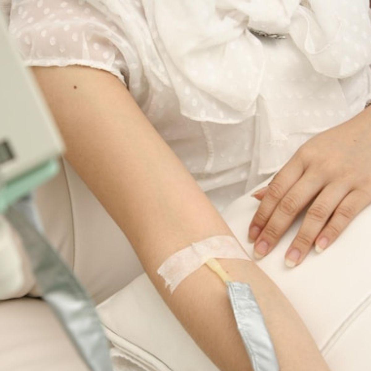 SET 10 VENDAS ADHESIVA CINTA MICROPORE 1,25CMX5M MEDICO LAU-1