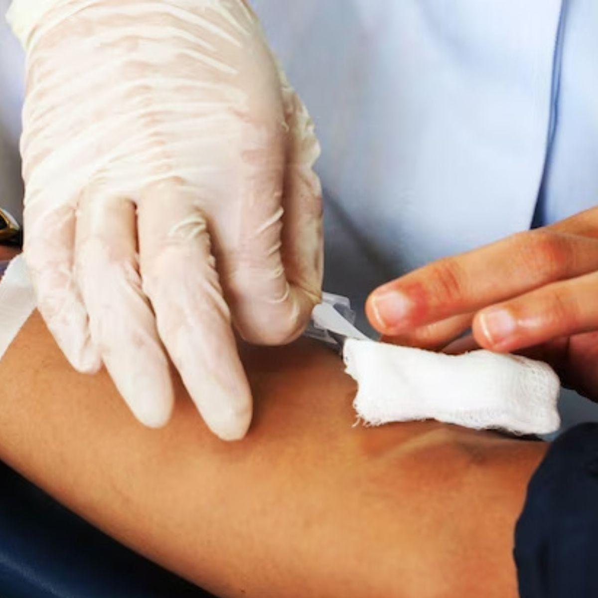 SET 10 VENDAS ADHESIVA CINTA MICROPORE 1,25CMX5M MEDICO LAU-9