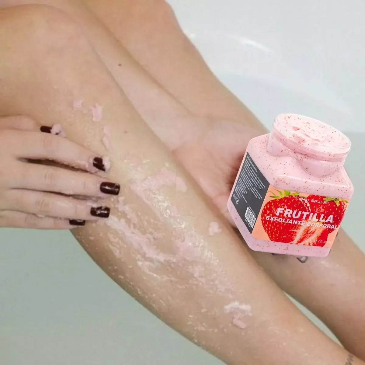 SET 2 EXFOLIANTES CORPORALES FRUTILLA PIEL SUAVE FRECA LAU-7