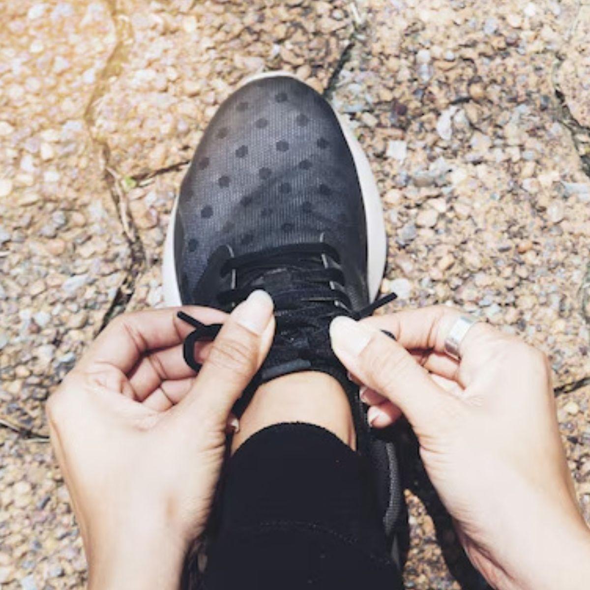 SET 10 CORDONES PLANOS PARA ZAPATILLAS DEPORTE NEGROS LAU-8