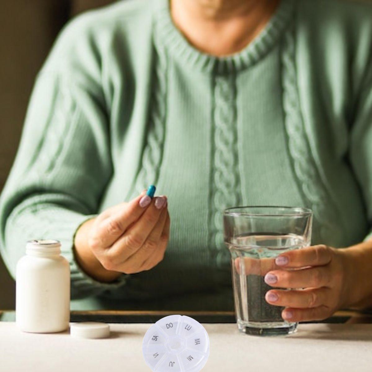 SET 8 PASTILLEROS SEMANAL TOMA DIARIA MEDICINA PRACTICO LAU-2