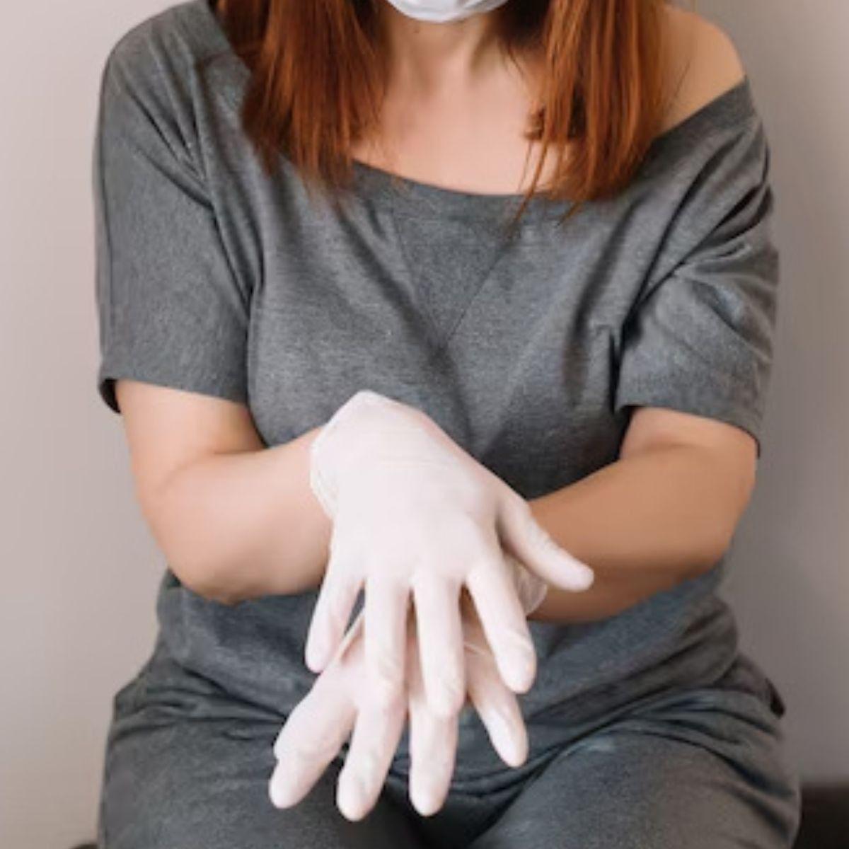 PACK GUANTES DE LATEX 100 PCS TALLA L DESCARTABLE LAU-2