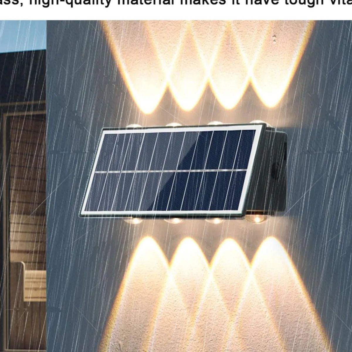 Lámpara Solar Pared Led 8 Focos Exterior Luz Cálida ALJ-4