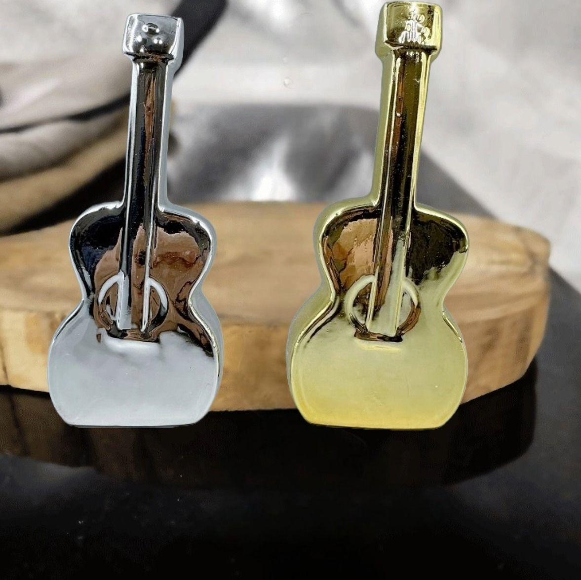 Set de 2 Estatua Guitarra Metal Estilo Moderno Jhn-9