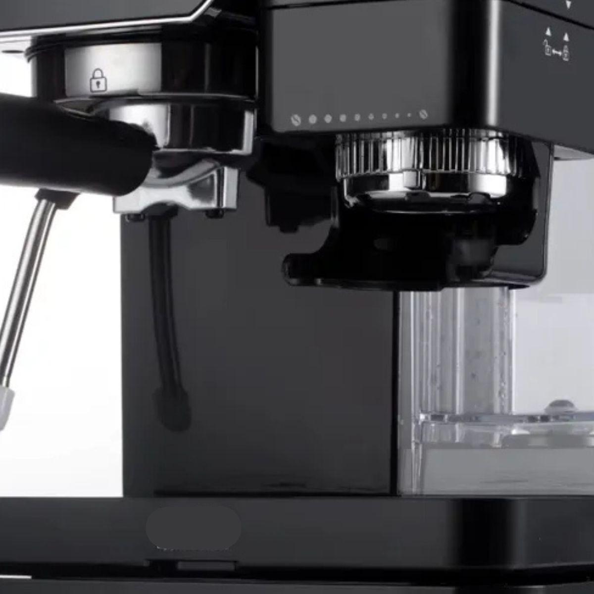 CAFETERA EXPRESO AUTOMATICA MOLINILLO ESPUMADOR LAU-7