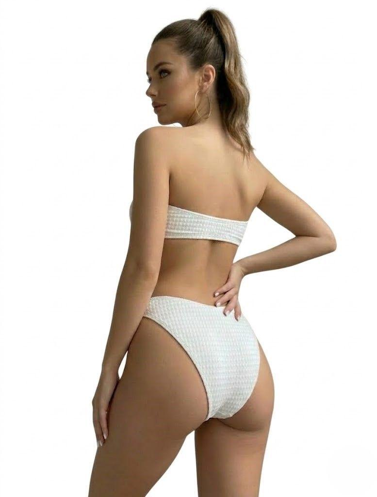 Bikini 3 Piezas Texturizado Blanco Top con Aro y Pareo a Juego-4