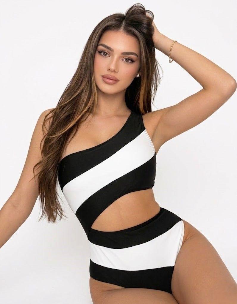 Traje de Baño Entero Asimetrico con Diseño de Franjas Negro y Blanco-0
