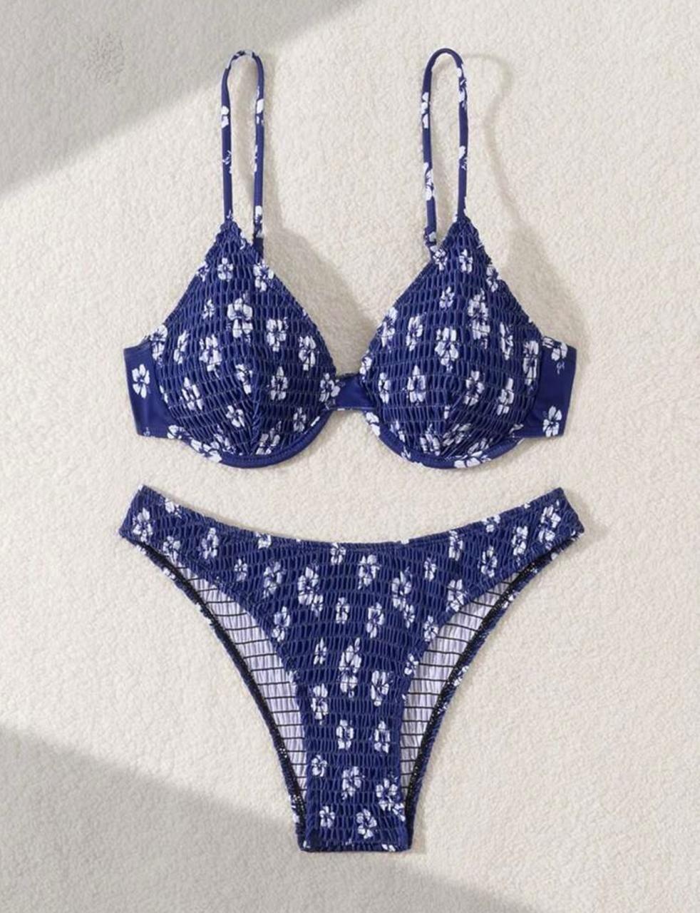 Bikini Dos Piezas Azul Marino Textura Tejido Fruncido y Estampado Floral-7