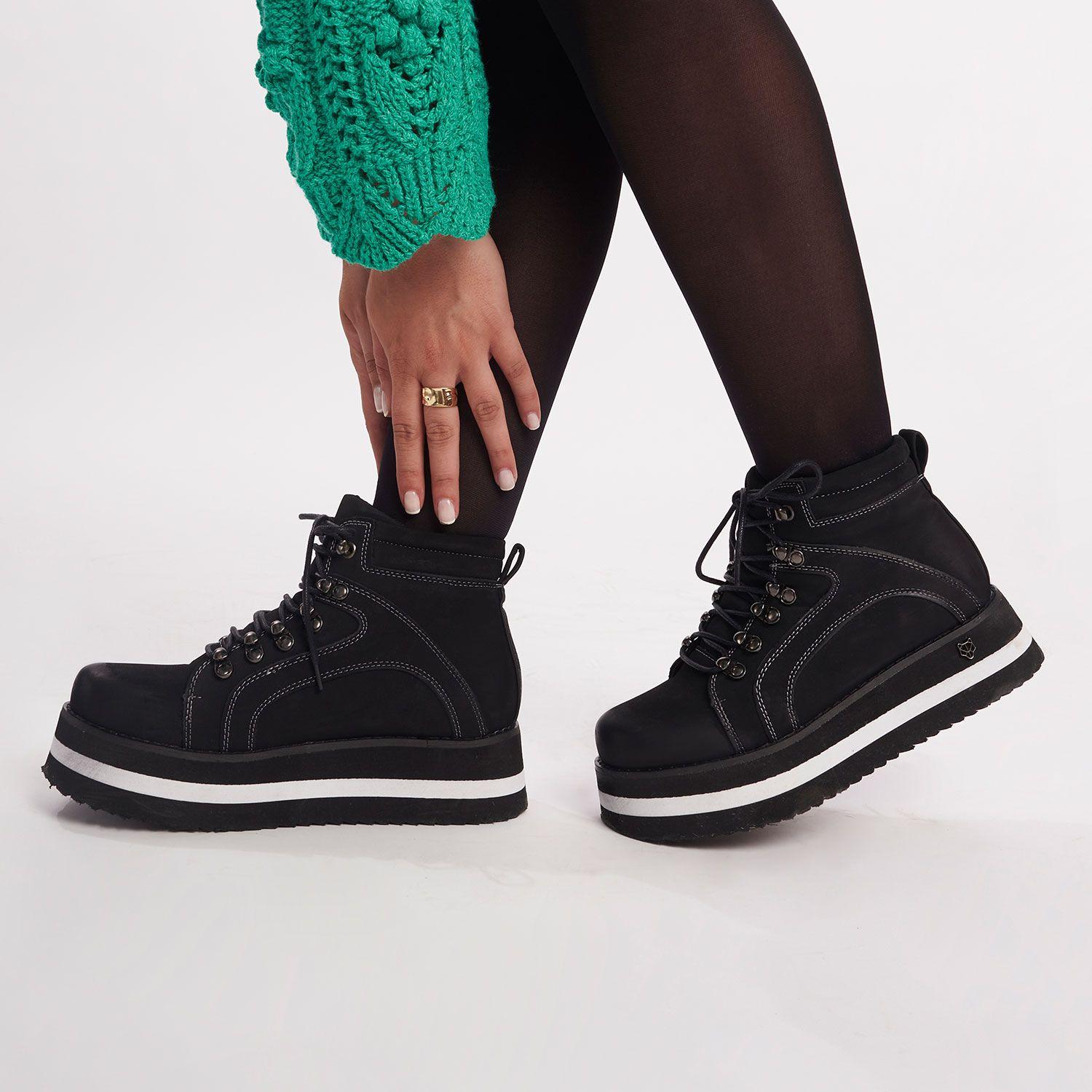 Botín Plataforma Negro Mujer 25922 Gotta-1