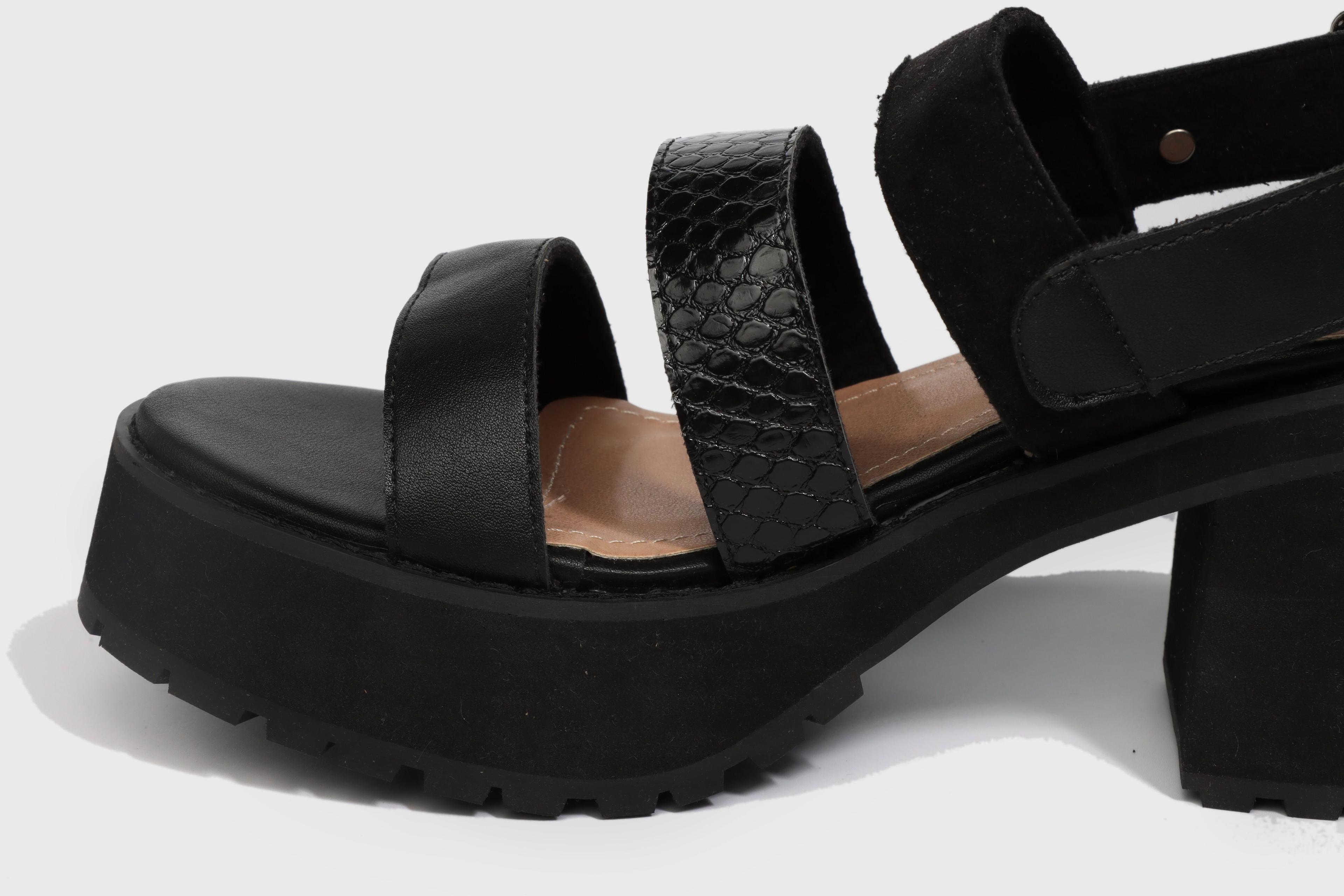 Sandalia Negra Mujer 25794 Gotta-5