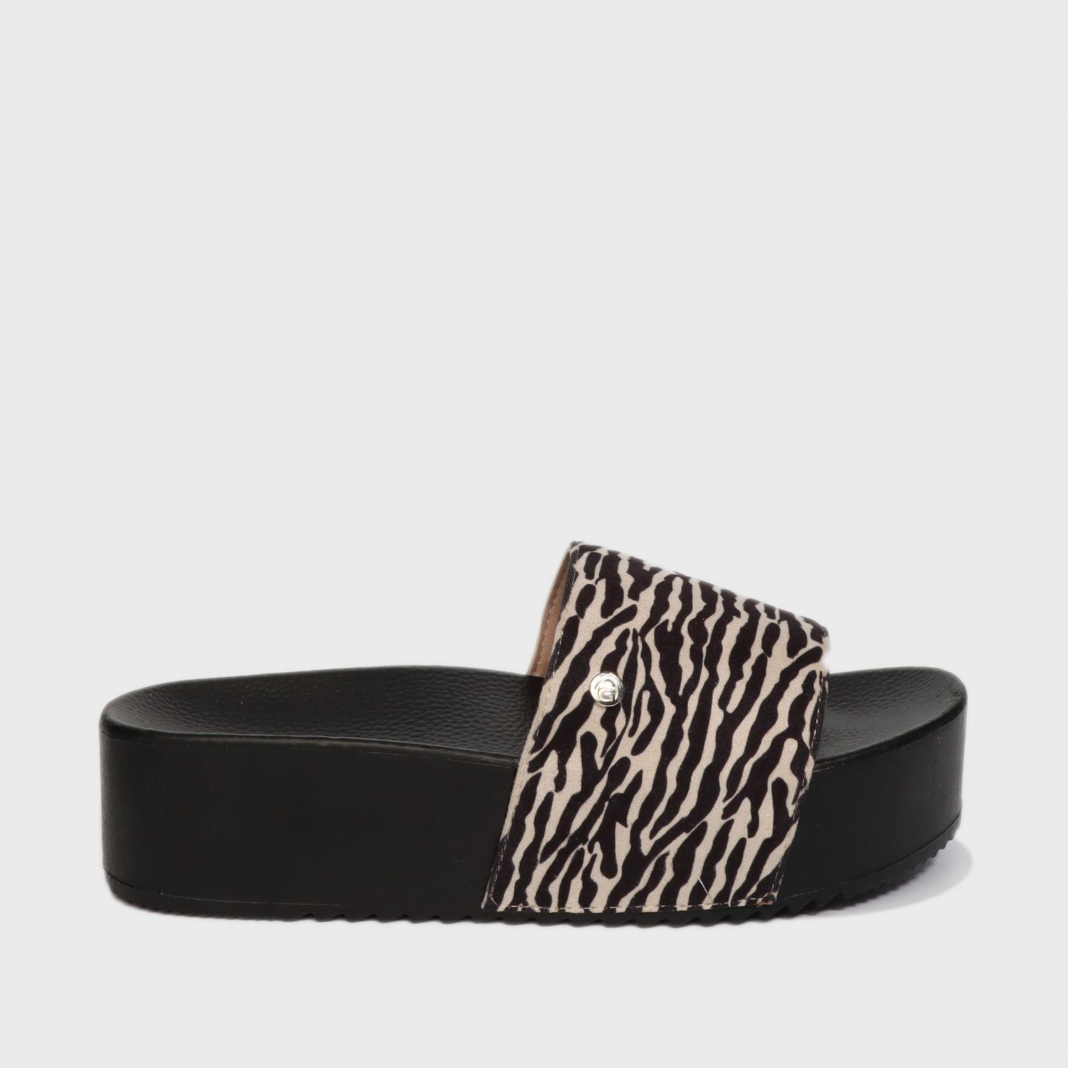 SANDALIA PLATAFORMA ANIMAL PRINT C5311-0
