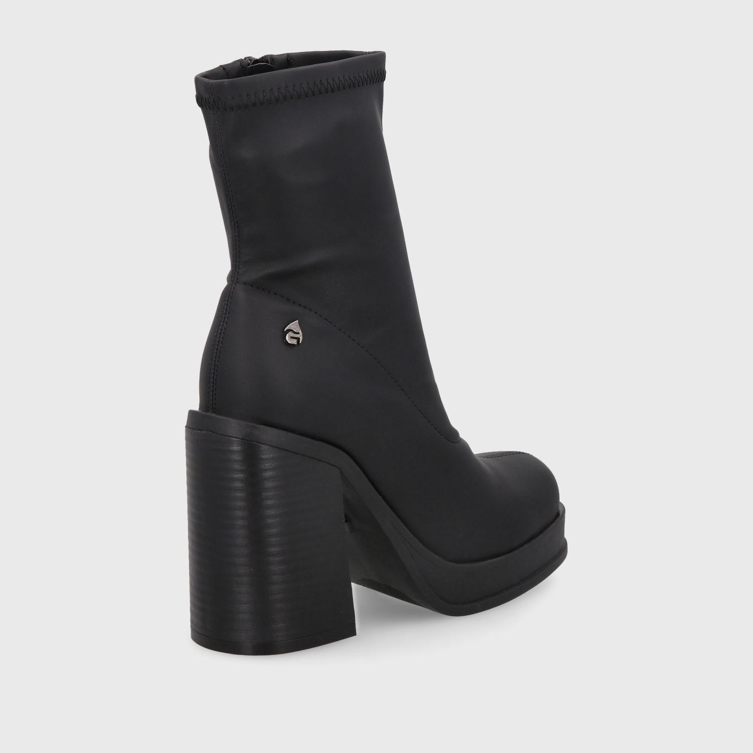 Botín Negro Mujer 33781 Gotta-4