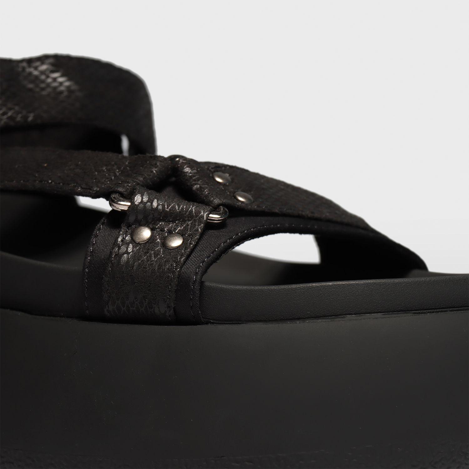 Sandalia Plataforma Negra Mujer 25274 Gotta-5