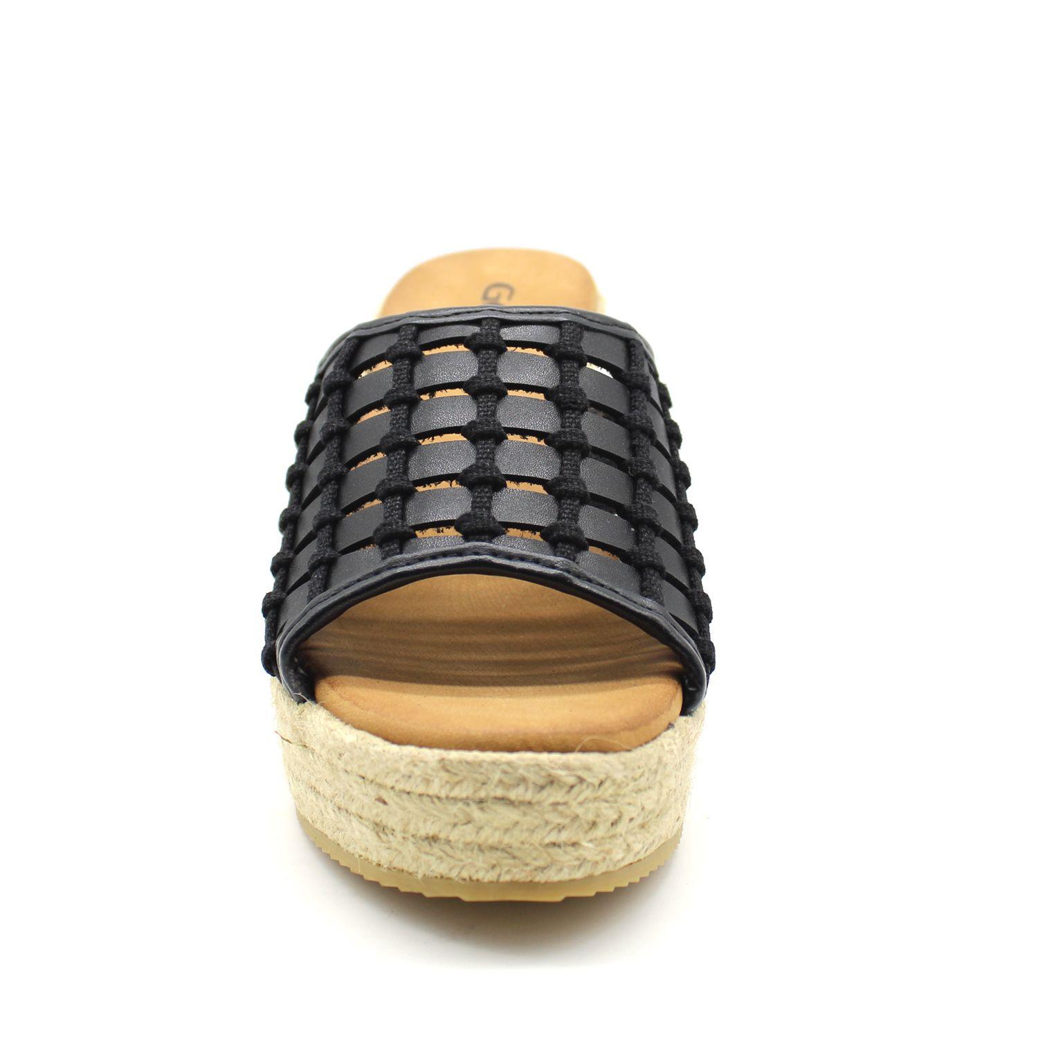 SANDALIA NEGRA C5496-2