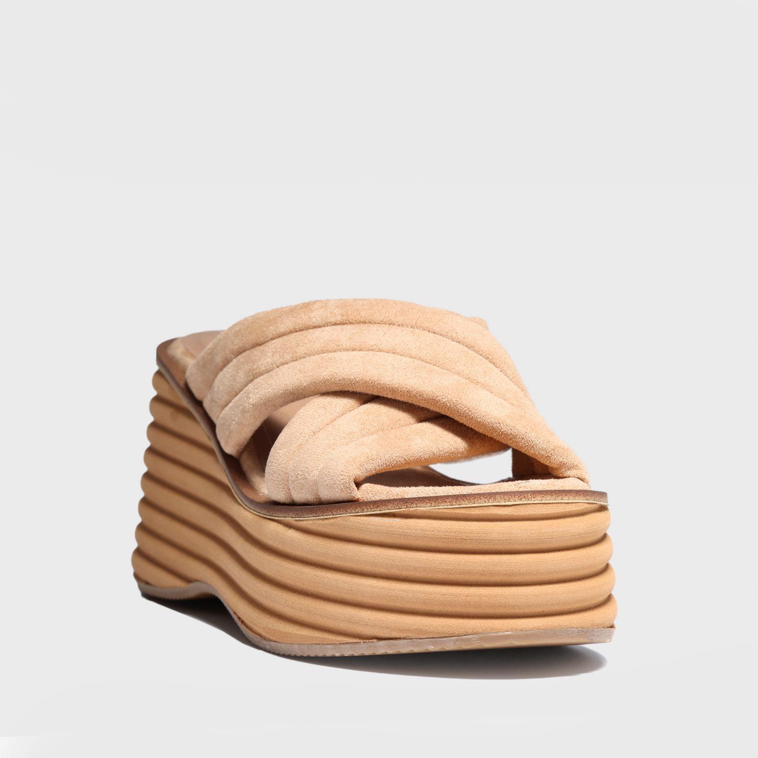 Sandalia Plataforma Camel Mujer 25211 Gotta-1